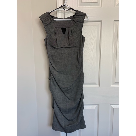 Like New Le Chateau Dress XS - Picture 1 of 3